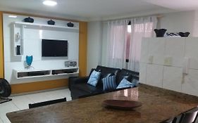 Ótimo apartamento com wi-fi gratuito